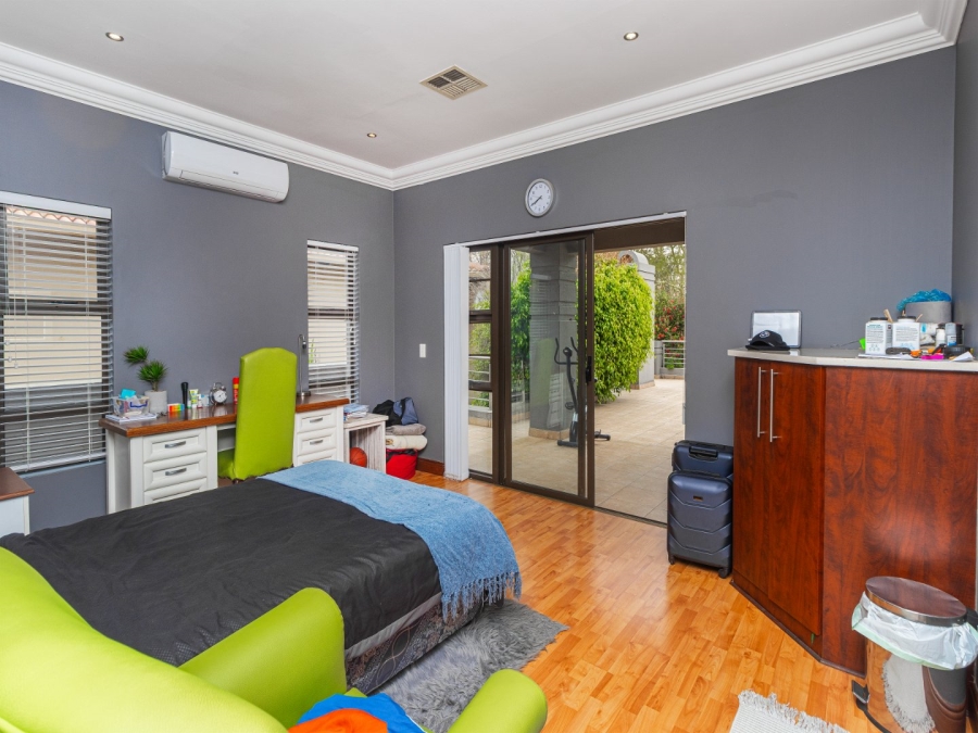 4 Bedroom Property for Sale in Pecanwood Estate North West